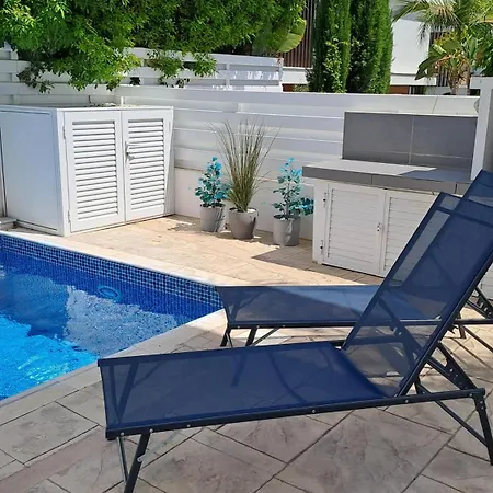 Relaxing Avra Villa Near Protaras Paralimni Exterior photo