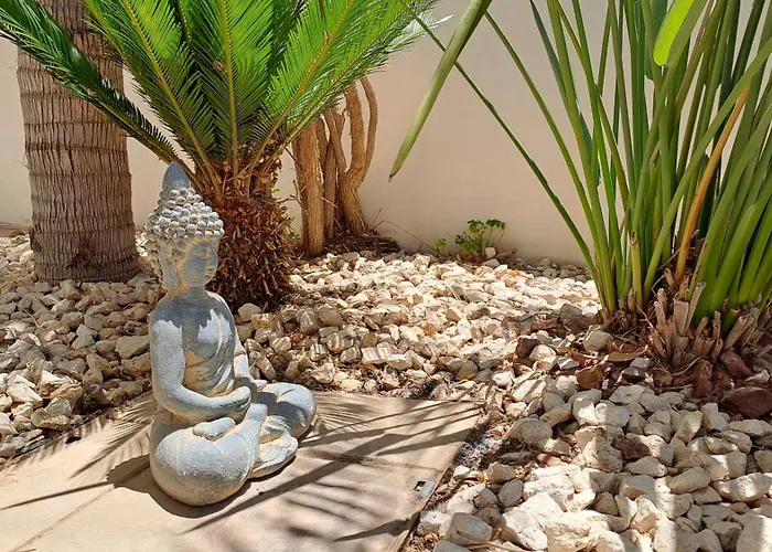 Relaxing Avra Villa Near Protaras